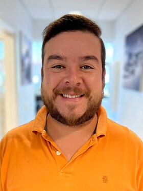 Staff member CARLOS CESPEDES from 93b405573260