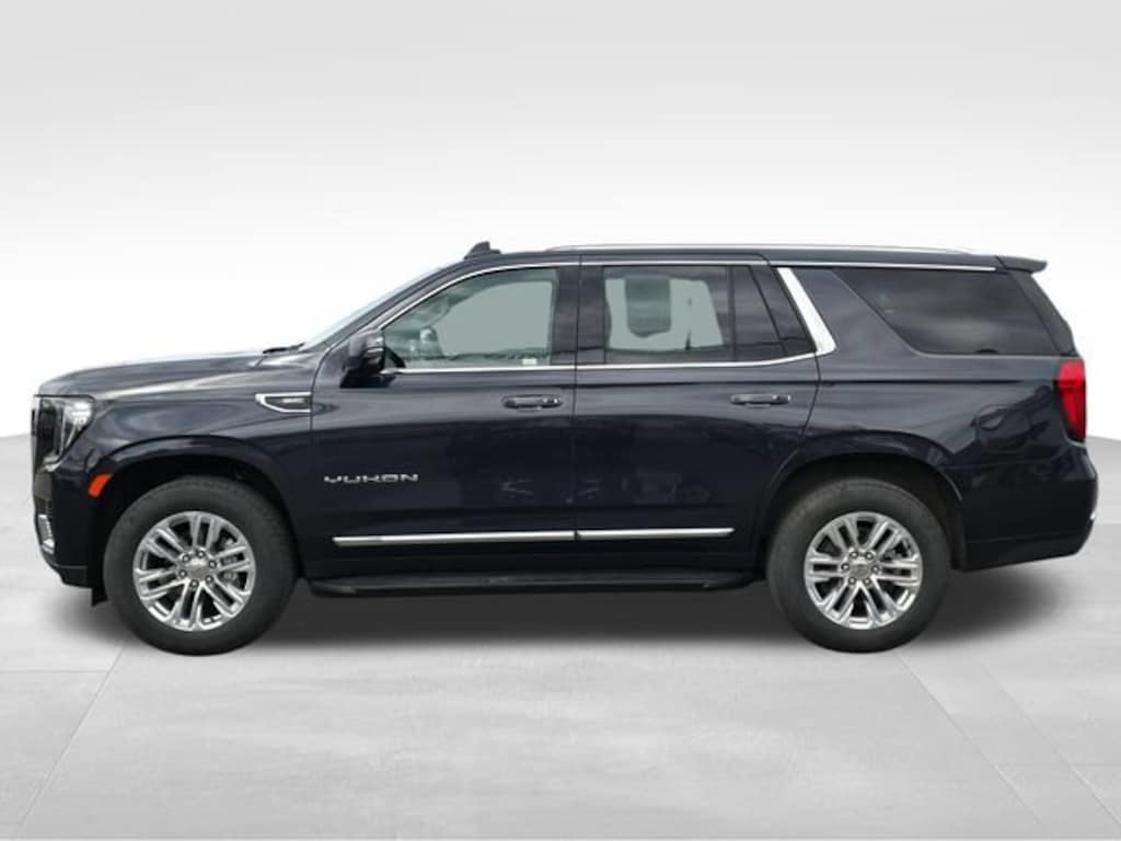 Used 2024 GMC Yukon SLT SUV