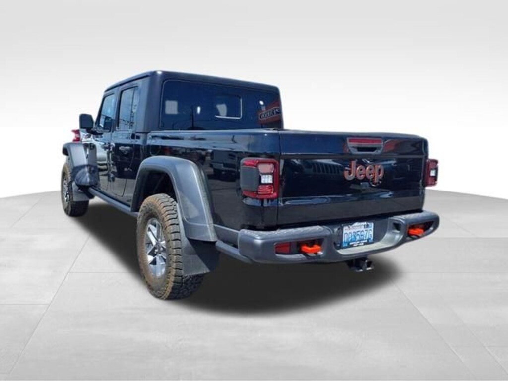 Used 2024 Jeep Gladiator Mojave Truck Crew Cab