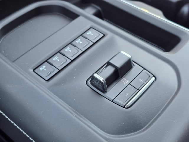 2026 GMC Sierra 3500HD Denali Ultimate - Photo 30
