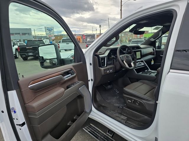 2026 GMC Sierra 3500HD Denali - Photo 20