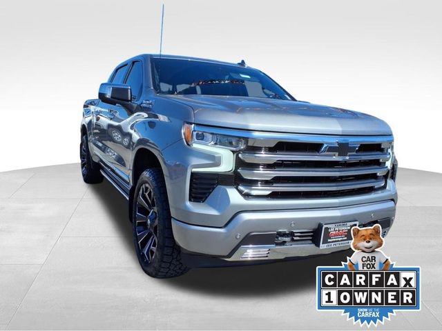 2025 Chevrolet Silverado 1500 High Country photo 3