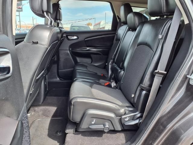 2020 Dodge Journey Crossroad - Photo 13