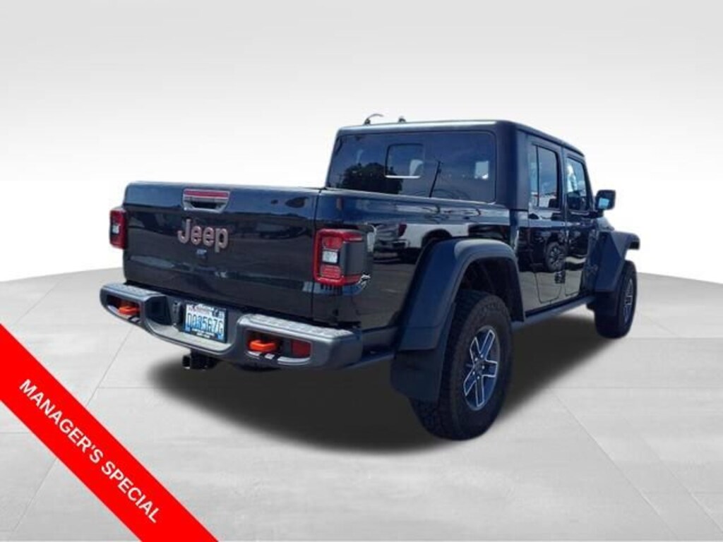 Used 2024 Jeep Gladiator Mojave Truck Crew Cab