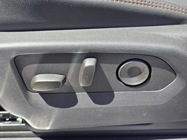 2026 GMC Sierra 1500 AT4 - Photo 21
