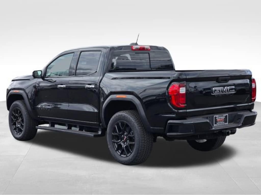 New 2026 GMC Canyon Denali Truck