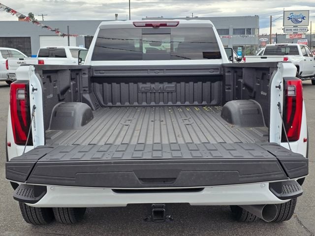 2026 GMC Sierra 3500HD Denali - Photo 14