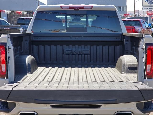 2026 GMC Sierra 1500 AT4 - Photo 14