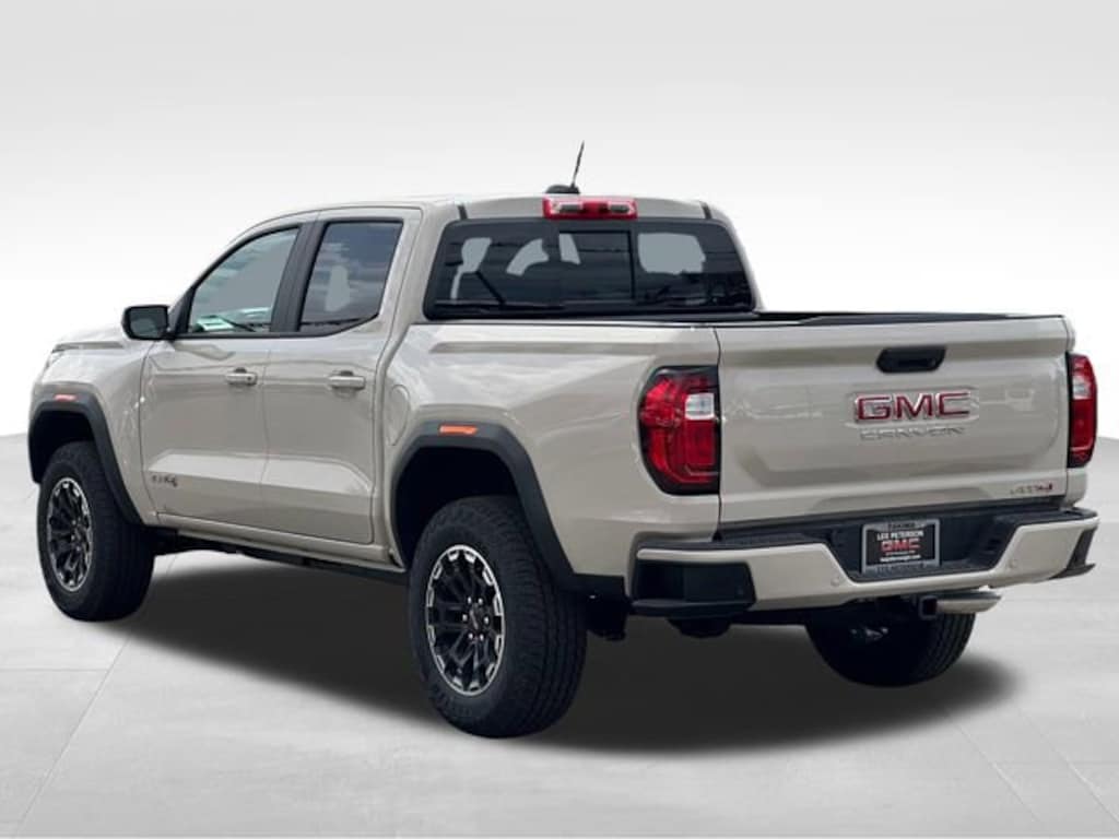 New 2026 GMC Canyon AT4 Truck