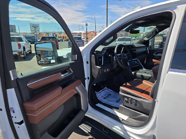 2026 GMC Sierra 3500HD Denali Ultimate - Photo 19