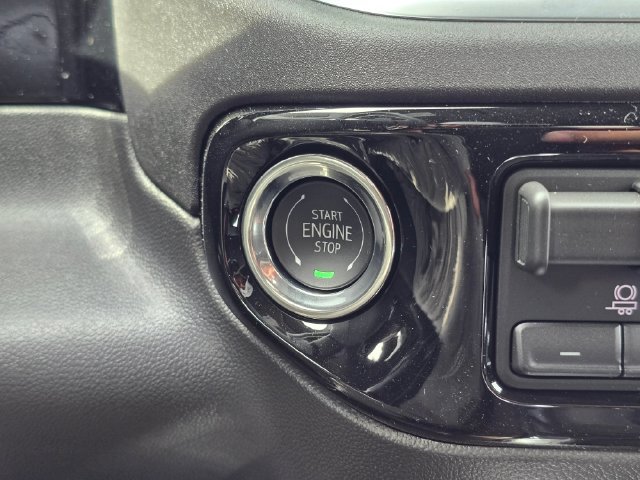 2026 GMC Sierra 1500 SLT - Photo 35
