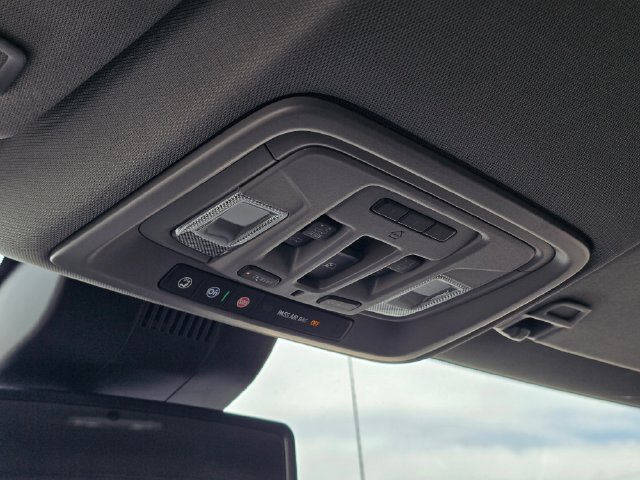 2026 GMC Sierra 1500 SLT - Photo 31