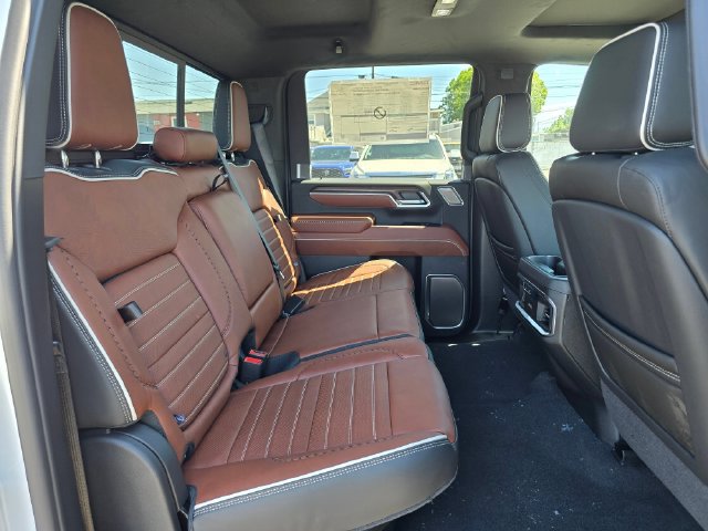 2026 GMC Sierra 3500HD Denali Ultimate - Photo 12