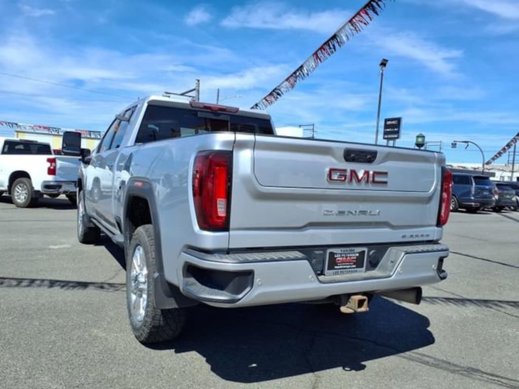 Used 2022 GMC Sierra 2500 HD Denali Truck Crew Cab