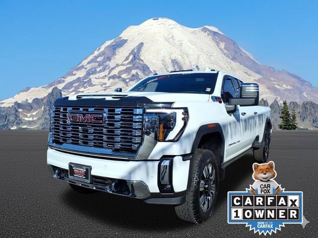 2025 GMC Sierra 3500HD Denali's photo