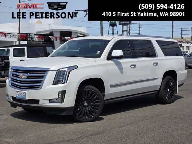 2017 Cadillac Escalade ESV AWD Premium Luxury's photo
