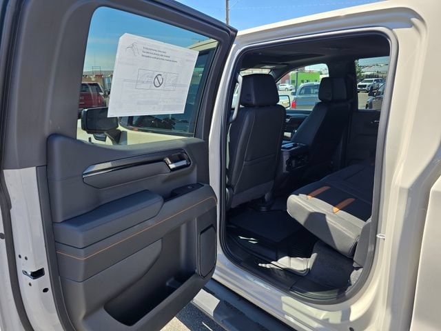 2026 GMC Sierra 1500 AT4 - Photo 15