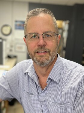 Staff member JEFF HARRIS from bb8044cc1c7e