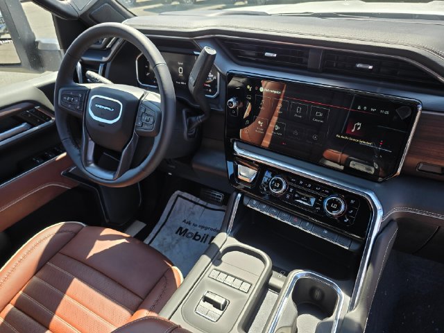 2026 GMC Sierra 3500HD Denali Ultimate - Photo 11