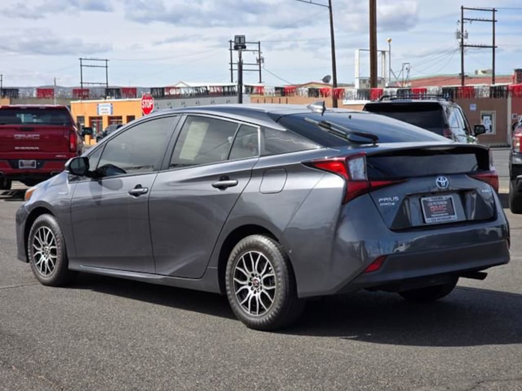 Used 2019 Toyota Prius LE Hatchback