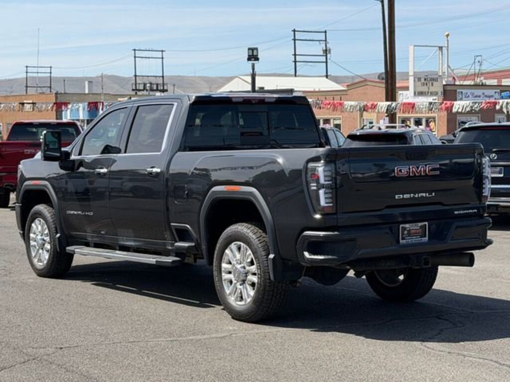Used 2020 GMC Sierra 2500 HD Denali Truck Crew Cab