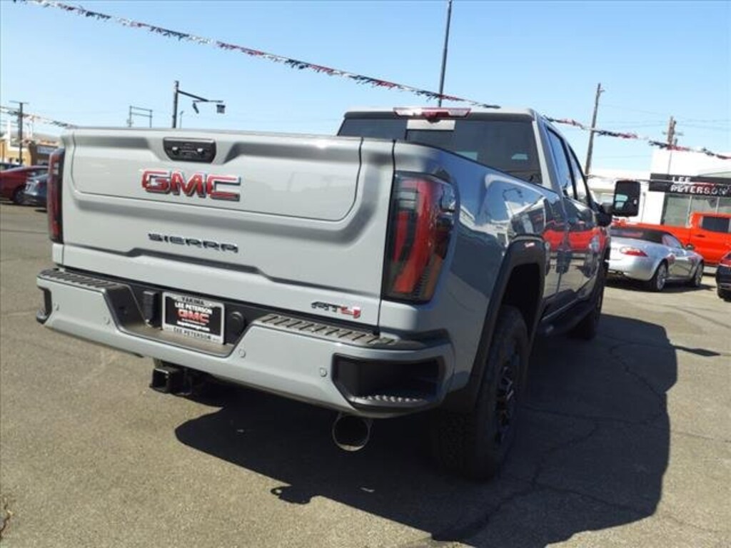 Used 2024 GMC Sierra 2500 HD AT4 Truck Crew Cab