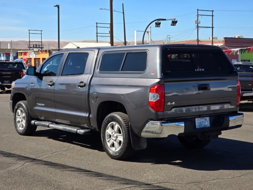 Used 2016 Toyota Tundra 4WD Truck SR5 Truck CrewMax