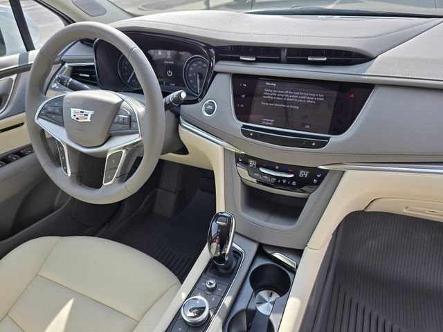 2026 Cadillac XT5 Premium Luxury - Photo 11