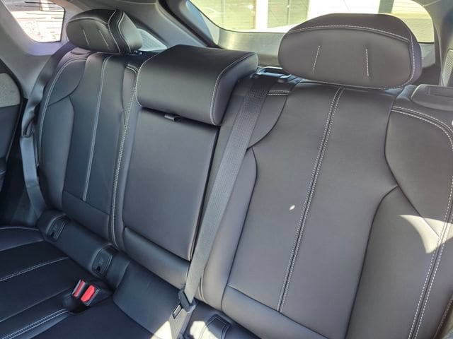 2026 Cadillac OPTIQ Sport - Photo 17