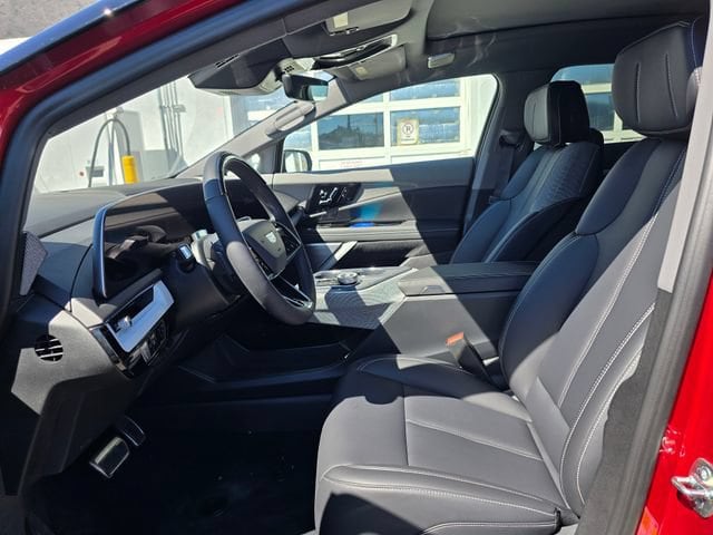 2026 Cadillac OPTIQ Sport - Photo 21