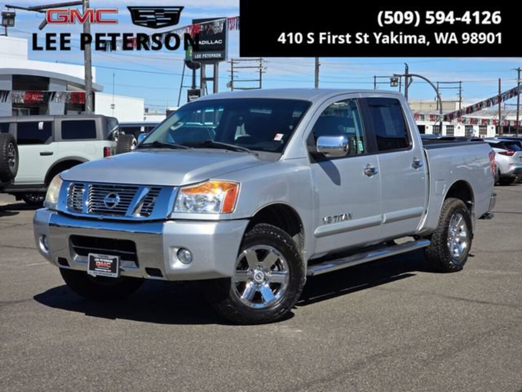 Used 2011 Nissan Titan SV Truck Crew Cab