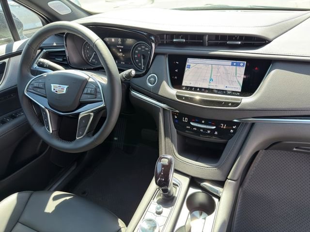 2026 Cadillac XT5 Premium Luxury - Photo 11