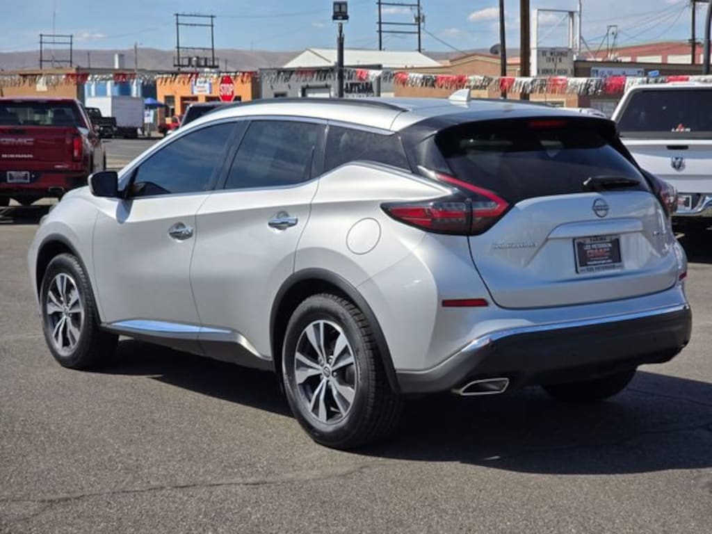 Used 2023 Nissan Murano SV SUV