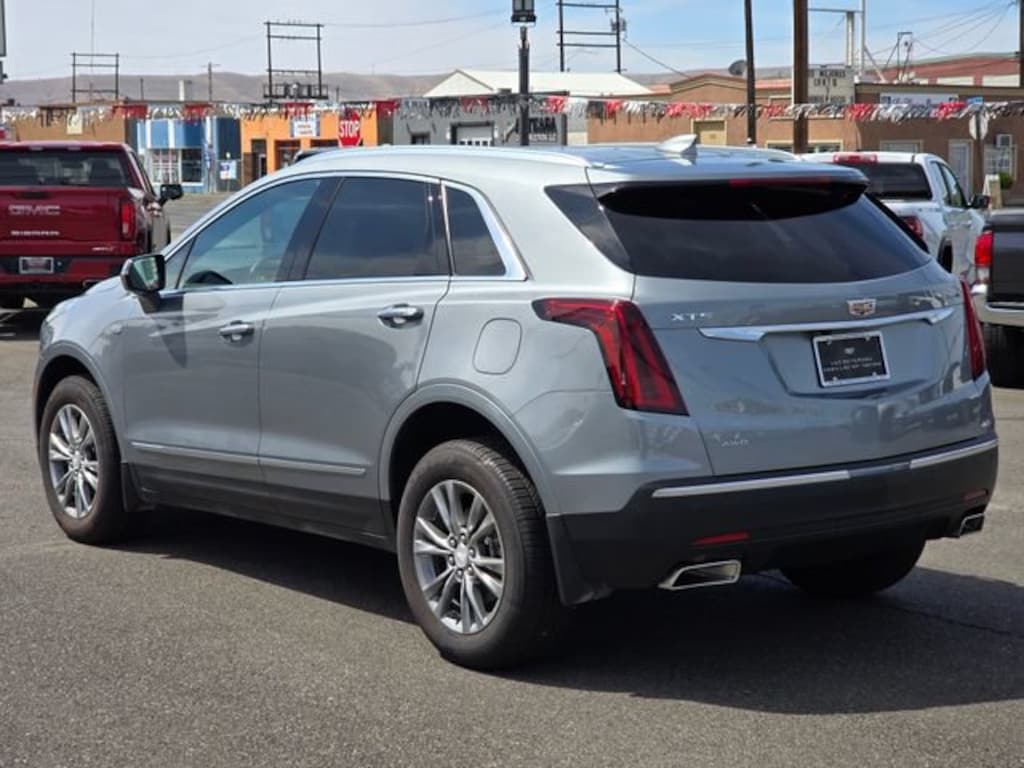 Used 2025 CADILLAC XT5 Luxury SUV