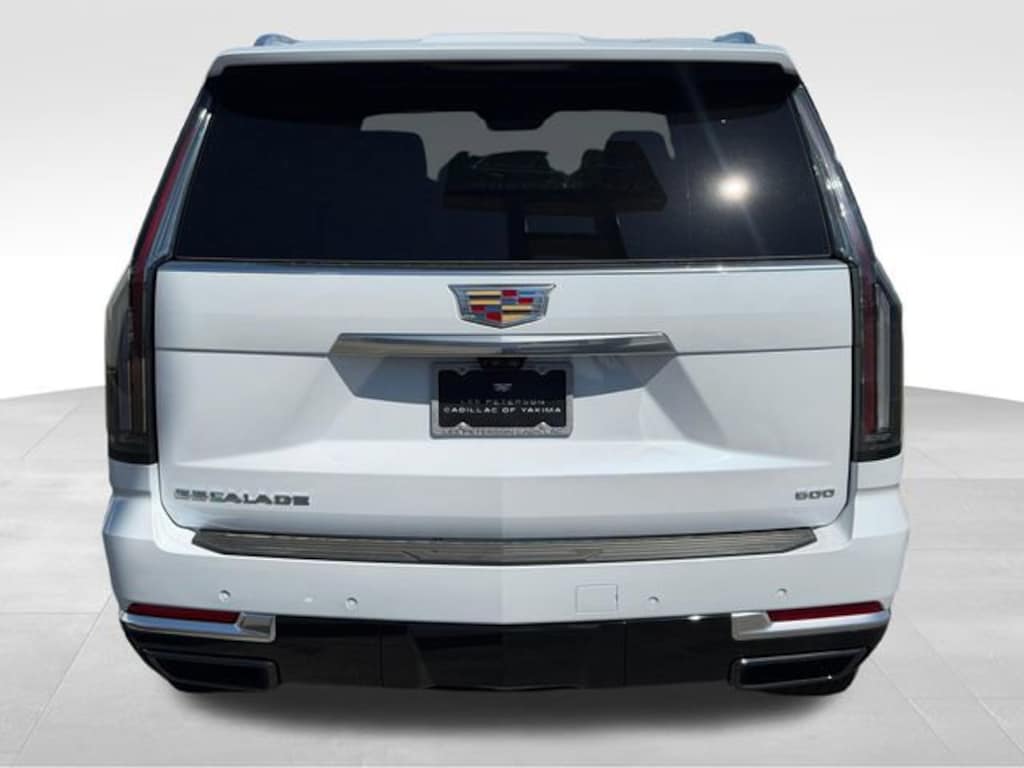 New 2026 CADILLAC Escalade Luxury SUV