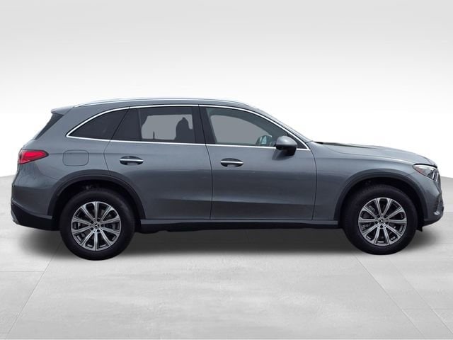 2023 Mercedes-Benz GLC GLC 300 - Photo 6