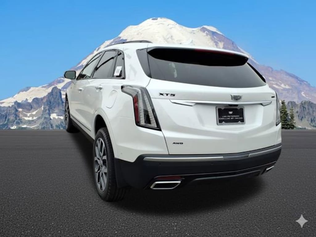 New 2025 CADILLAC XT5 Sport SUV