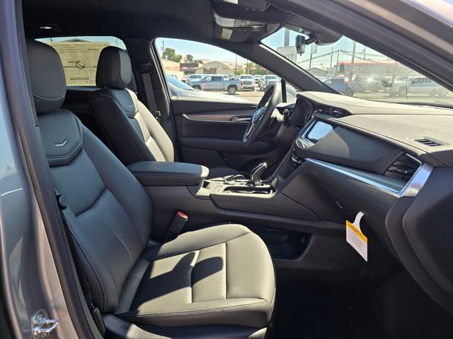 2026 Cadillac XT5 Luxury - Photo 10
