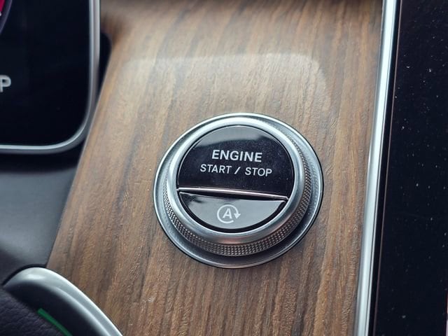 2023 Mercedes-Benz GLC GLC 300 - Photo 33