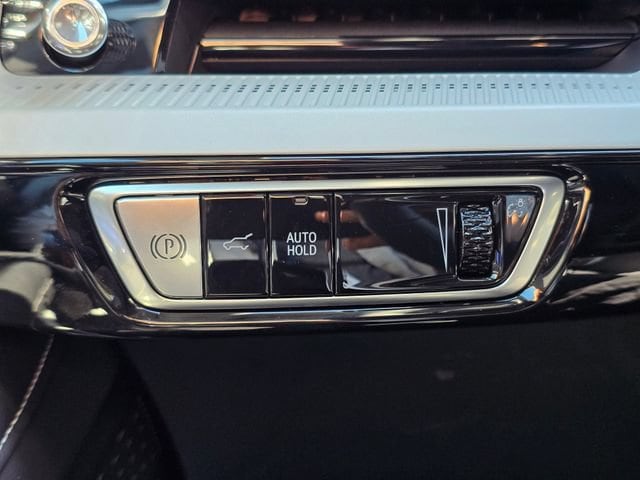 2026 Cadillac OPTIQ Sport - Photo 33