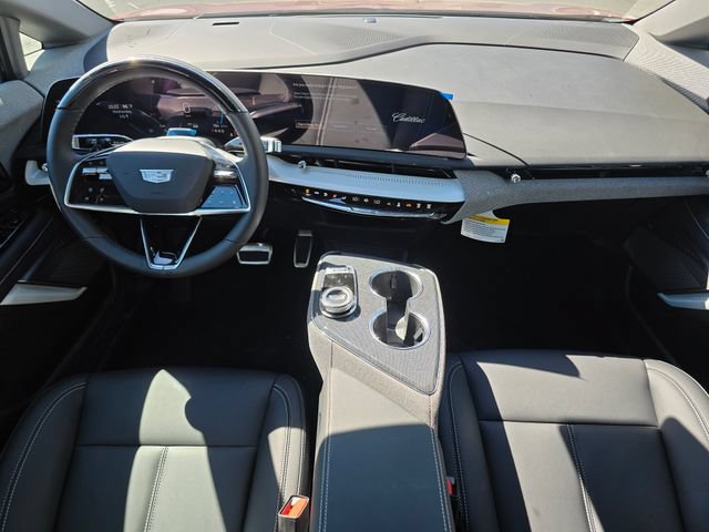 2026 Cadillac OPTIQ Sport - Photo 18