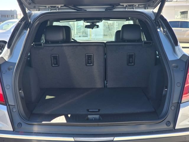 2026 Cadillac XT5 Luxury - Photo 14