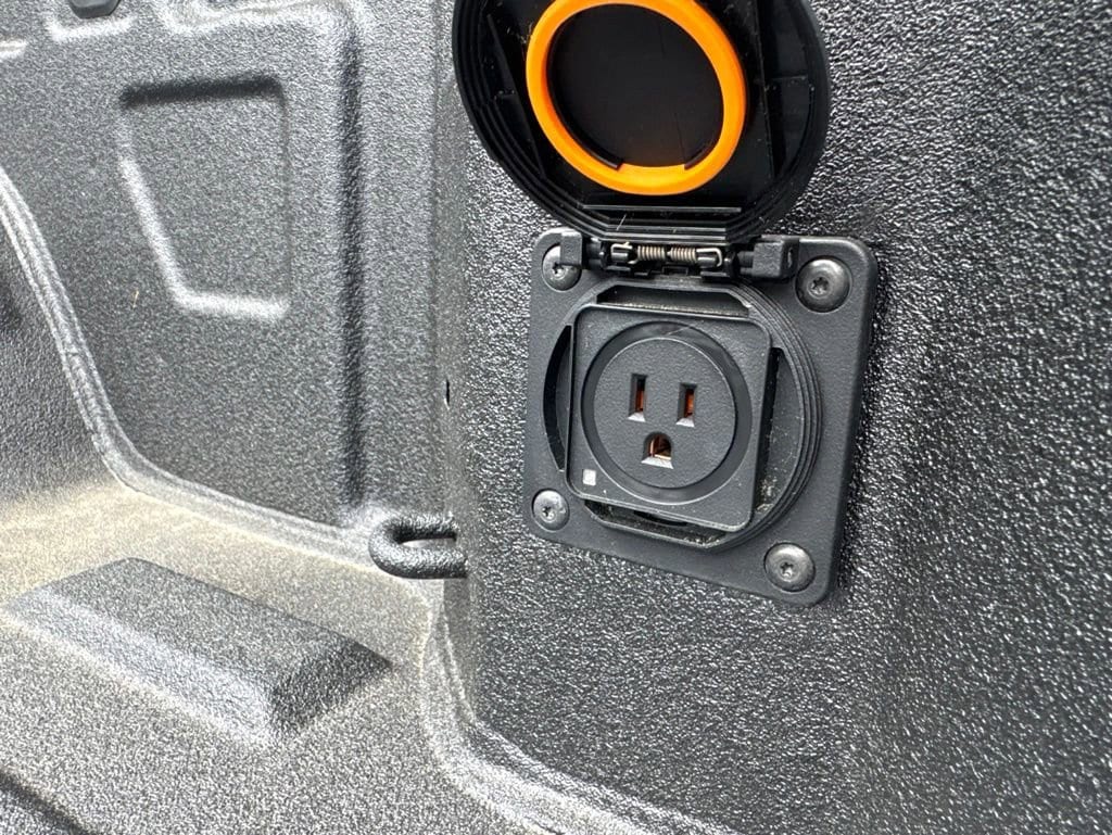 2026 GMC Sierra 1500 SLT - Photo 54