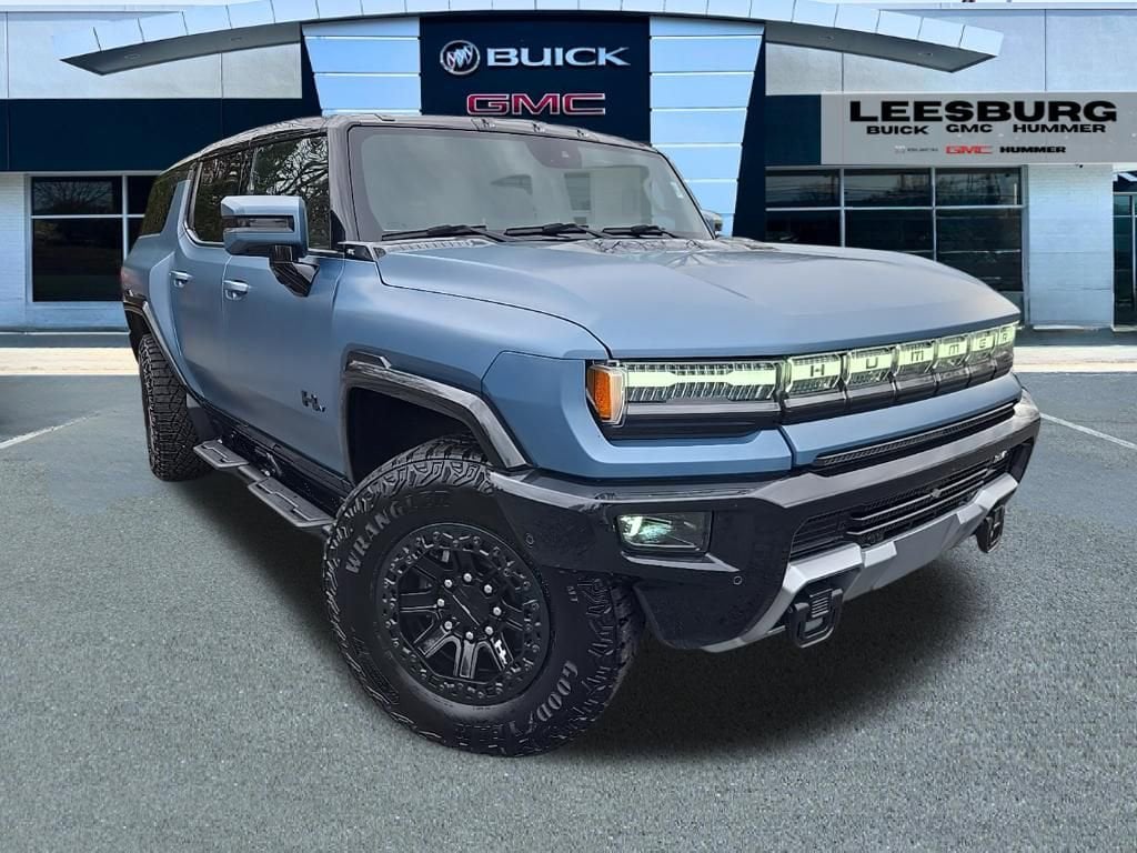 2024 GMC Hummer EV 3X SUV's photo