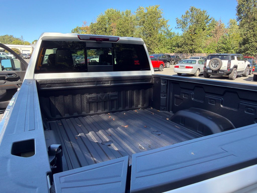 2026 GMC Sierra 2500HD AT4 - Photo 38