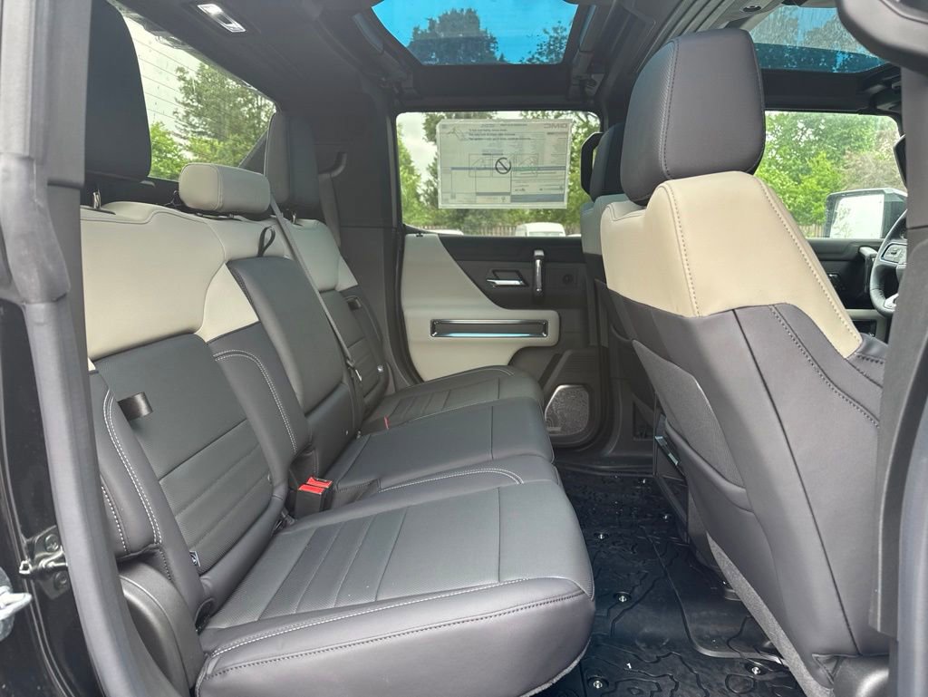 2026 GMC HUMMER EV 2X - Photo 13