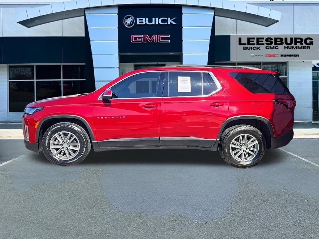 Used 2023 Chevrolet Traverse LT Cloth SUV