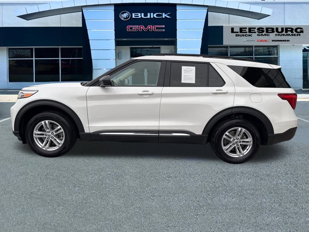 2022 Ford Explorer XLT photo 2