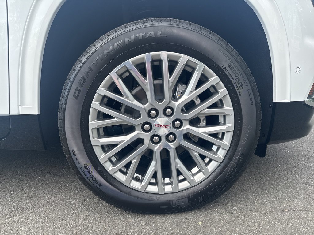 2026 GMC Acadia Denali - Photo 9