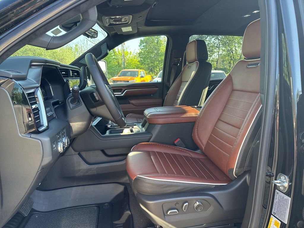 2025 GMC Sierra 2500HD Denali Ultimate - Photo 10